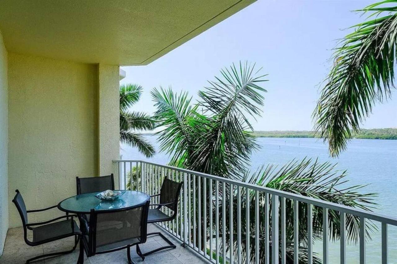 Bright Luxury Oceanfront Condo With Private Balcony And Hotel Pool Sankt Petersburg Zewnętrze zdjęcie